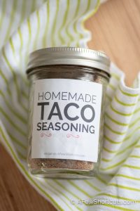 Skip those storebought packets with questionable ingredients and learn how to make Homemade Taco Seasoning with simple everyday spices! | @AFewShortcuts #homemade #recipes #seasoning #spices #taco #glutenfree