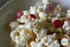 White Chocolate Valentine Popcorn