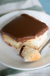 Boston Creme Poke Cake Recipe