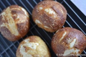 Easy Pretzel Buns