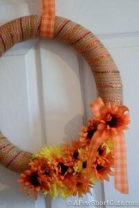 Simple Fall Flower Wreath
