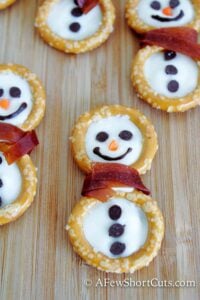 Simple Pretzel Snowmen – Fun Kids Snack