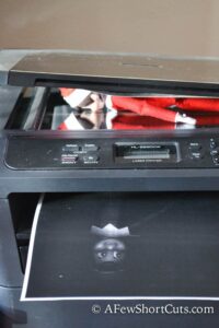 Elf on the Shelf Ideas: Copy Cat