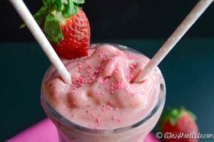 Skinny Strawberry Shake