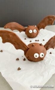 Oreo Bat Truffles