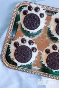 Polar Bear Paw Cupcakes Recipe