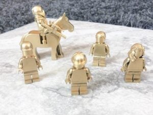 How to Make Rare Gold LEGO Minifigures