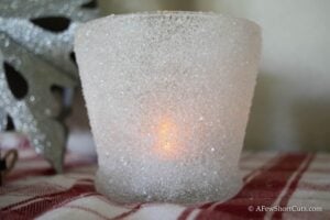 Dollar Store DIY: Simple Frosted Luminaries