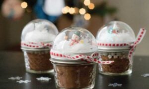 Snow Globe Mason Jar Toppers