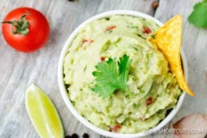 The Best Homemade Guacamole