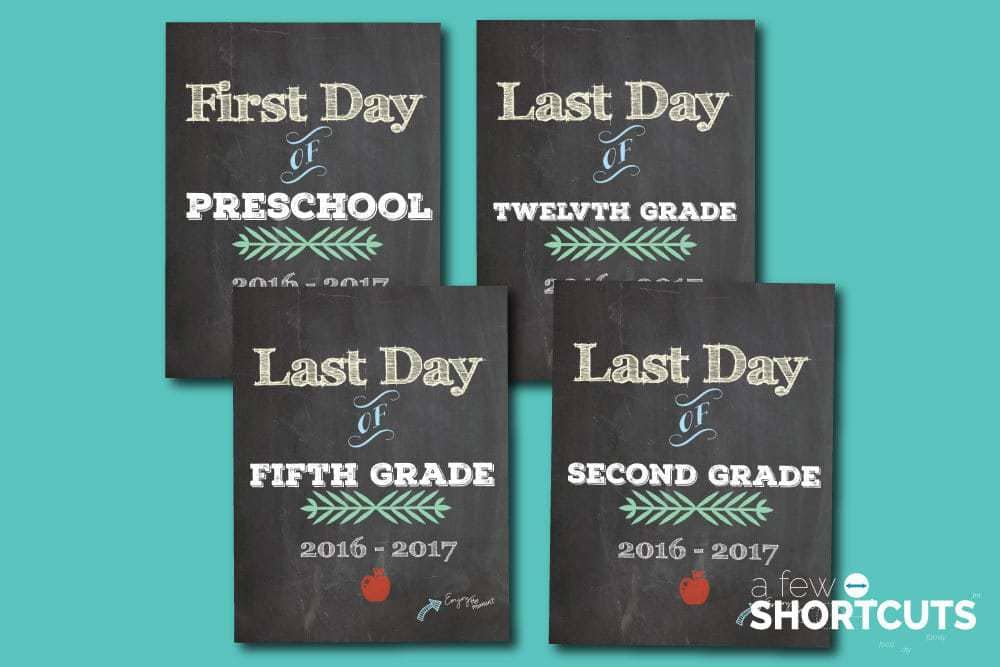 Don't forget these for those last day of school pictures! Free Printable Last Day of School Signs for the 2016 -2017 School Year.