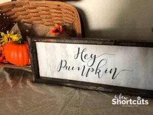 How to Make Custom Wooden Farmhouse Signs