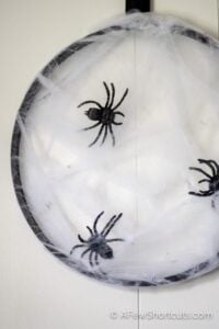 DIY Embroidery Hoop Spider Web Wreath