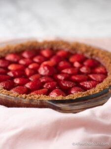 Easy Strawberry Pie Recipe
