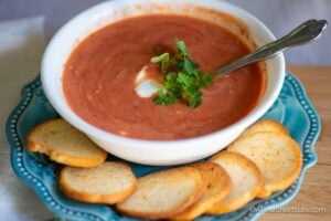The Best Tomato Soup Recipe – Simple & Ready in Minutes