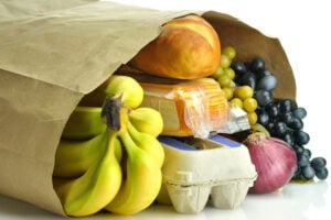 Reduce Your Grocery Bill Without Coupons – Realistic Tips